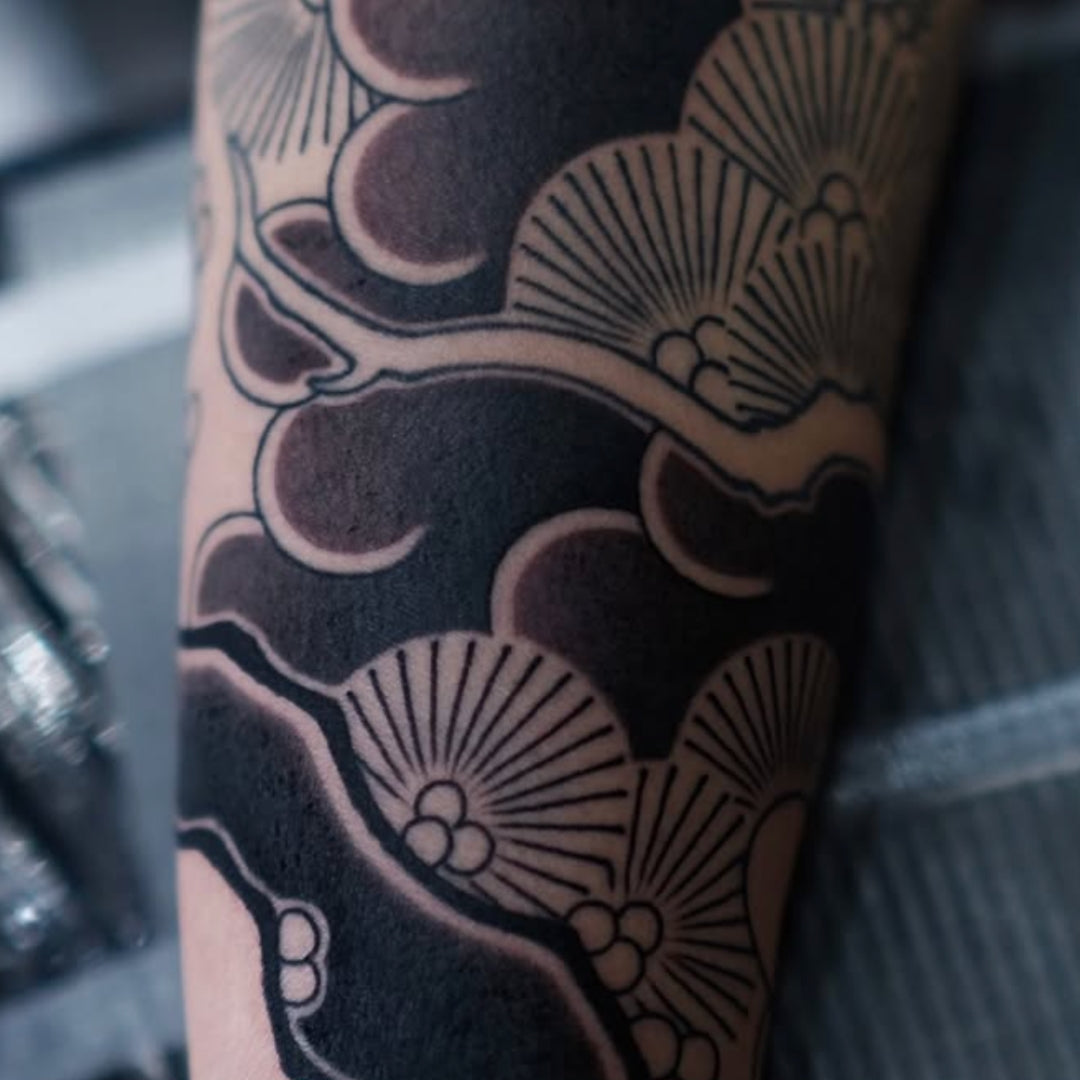 sumi-grey-wash-dark tattoo